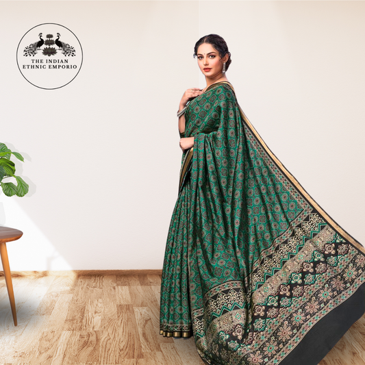 Tara Sitara - Cotton Blend Sarees in Elegant Pine Green & Maroon Color